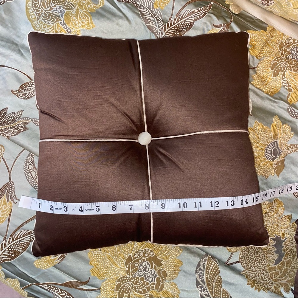 EASTERN ACCENTS *Retired* Bellezza Floral Duvet Set Blue / Gold Queen NWT - Picture 5 of 16